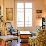 17Th Arrondissement Retreat